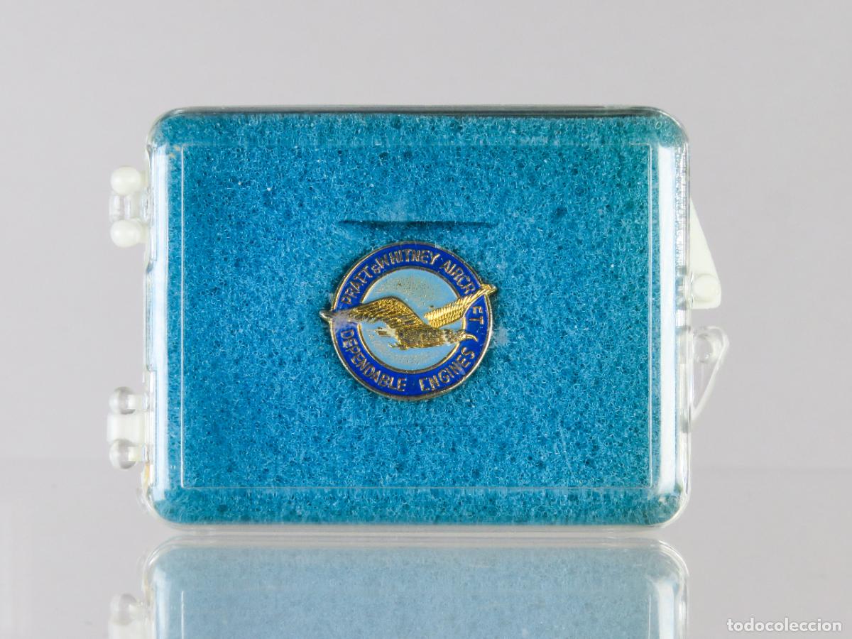 Pins de colecci&oacute;n: Pin compa&ntilde;&iacute;a Pratt & Whitney Aircraft engines motor avi&oacute;n metal esmalte segunda mitad S XX.