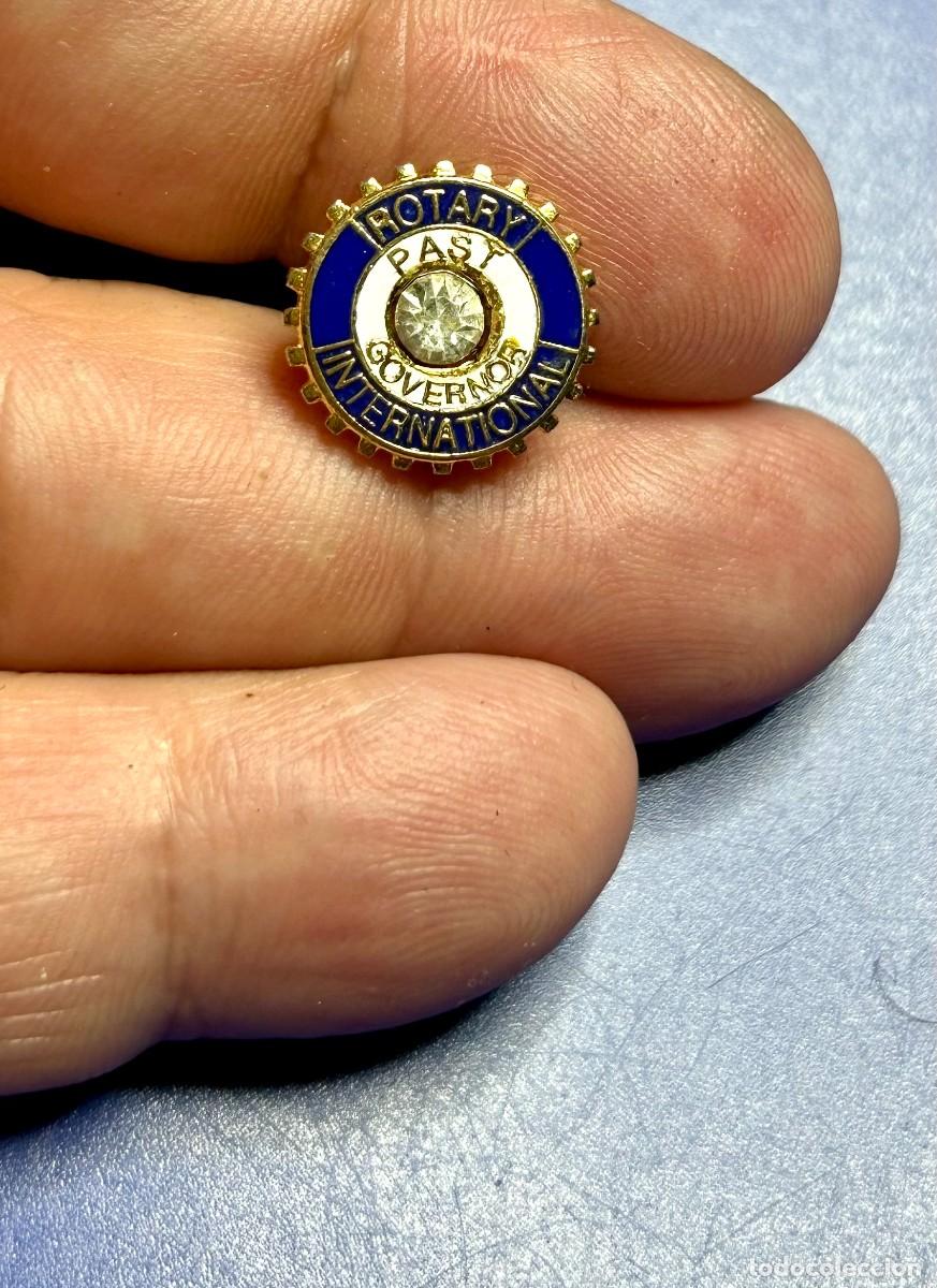 Pins de colecci&oacute;n: 4276.Pin Rotary club International exgobernador de distrito (Past District Governor o Past Governor)