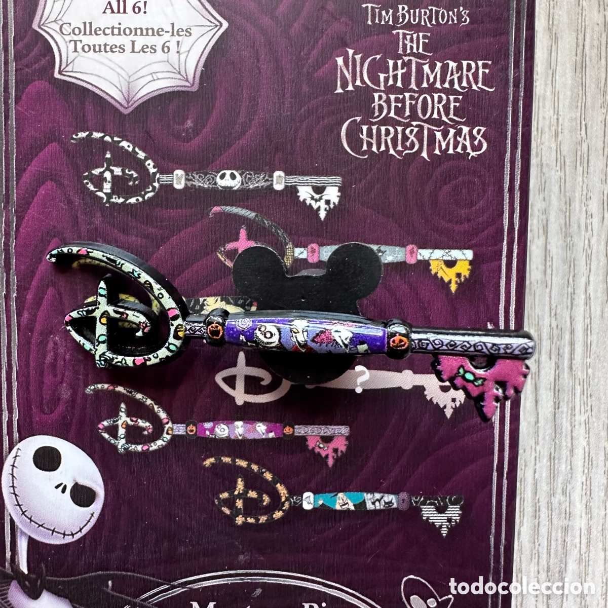 Pins de colecci&oacute;n: Pin llave misterioso coleccionable Pesadilla antes de Navidad, Disney Store. Lock, Shock y Barrel.