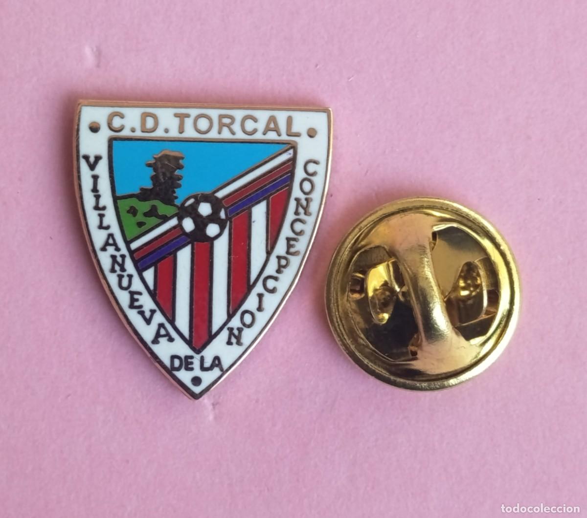 Pins de colecci&oacute;n: PIN FUTBOL - ESMALTE - C.D. TORCAL - VILLANUEVA DE LA CONCEPCION - MALAGA - 130731