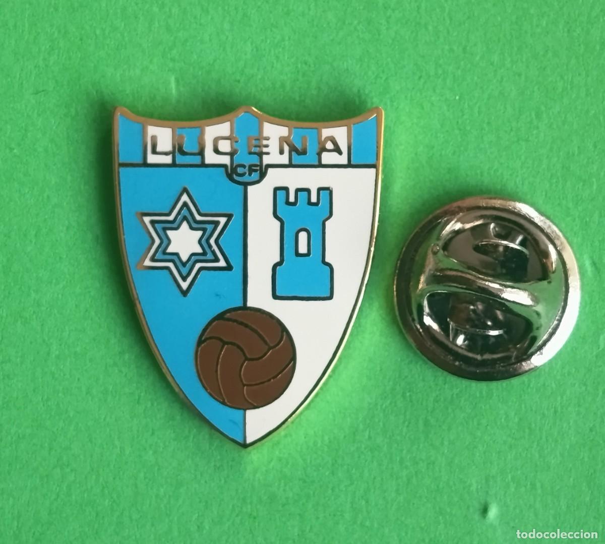 Sammlung von Pins: PIN FUTBOL - ESMALTE - LUCENA C.F. - LUCENA - CORDOBA - 130853
