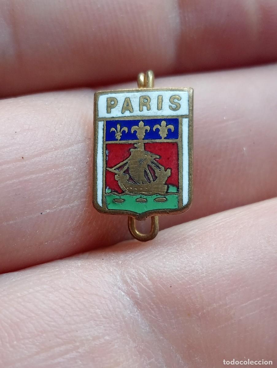 Pins de colecci&oacute;n: INSIGNIA ESMALTADA ESCUDO HERALDICO PARIS PINS ALFILER SOLAPA