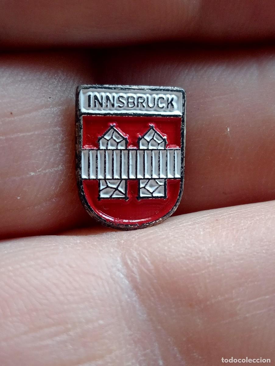 Pins de colecci&oacute;n: INSIGNIA ESMALTADA ESCUDO HERALDICO INNSBRUCK AUSTRIA PINS ALFILER SOLAPA