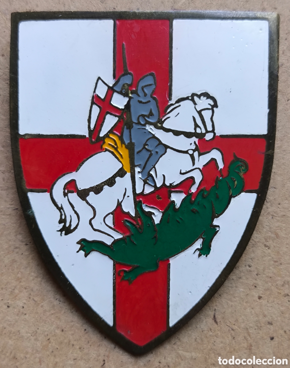 Pins de colecci&oacute;n: SAN JORGE MATANDO AL DRAG&Oacute;N INSIGNIA SANT JORDI MATANT EL DRAC PLACA C. 1965