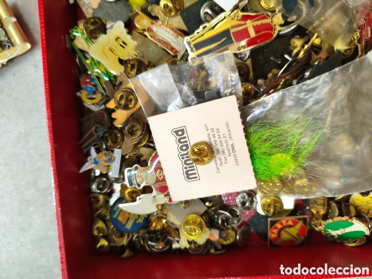 Pins de colecci&oacute;n: Lote pins antiguos variados - Foto 4