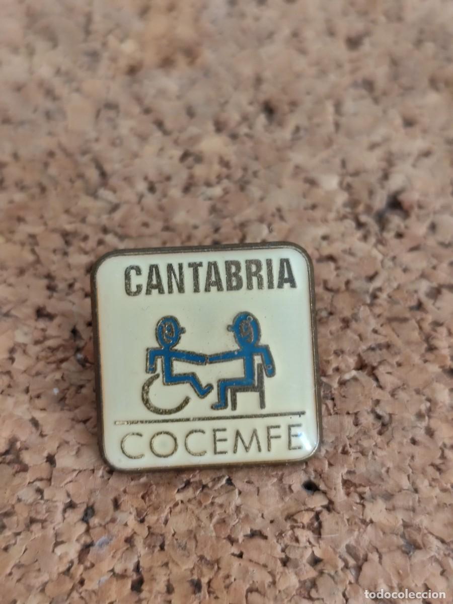 Pins de colecci&oacute;n: 2 Pin met&aacute;lico Cantabria Cocemfe