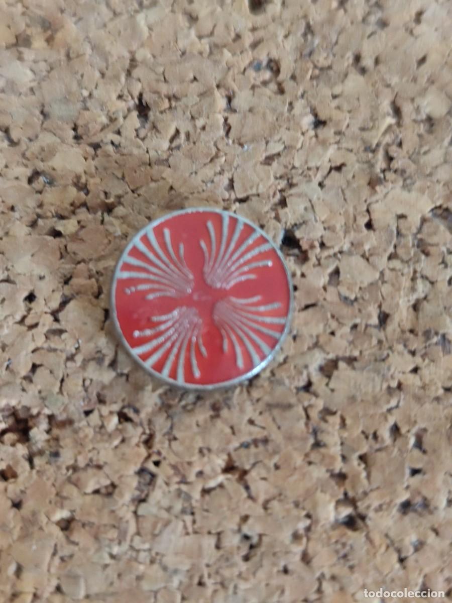 Pins de colecci&oacute;n: 2 Pin met&aacute;lico Xacobeo 1999