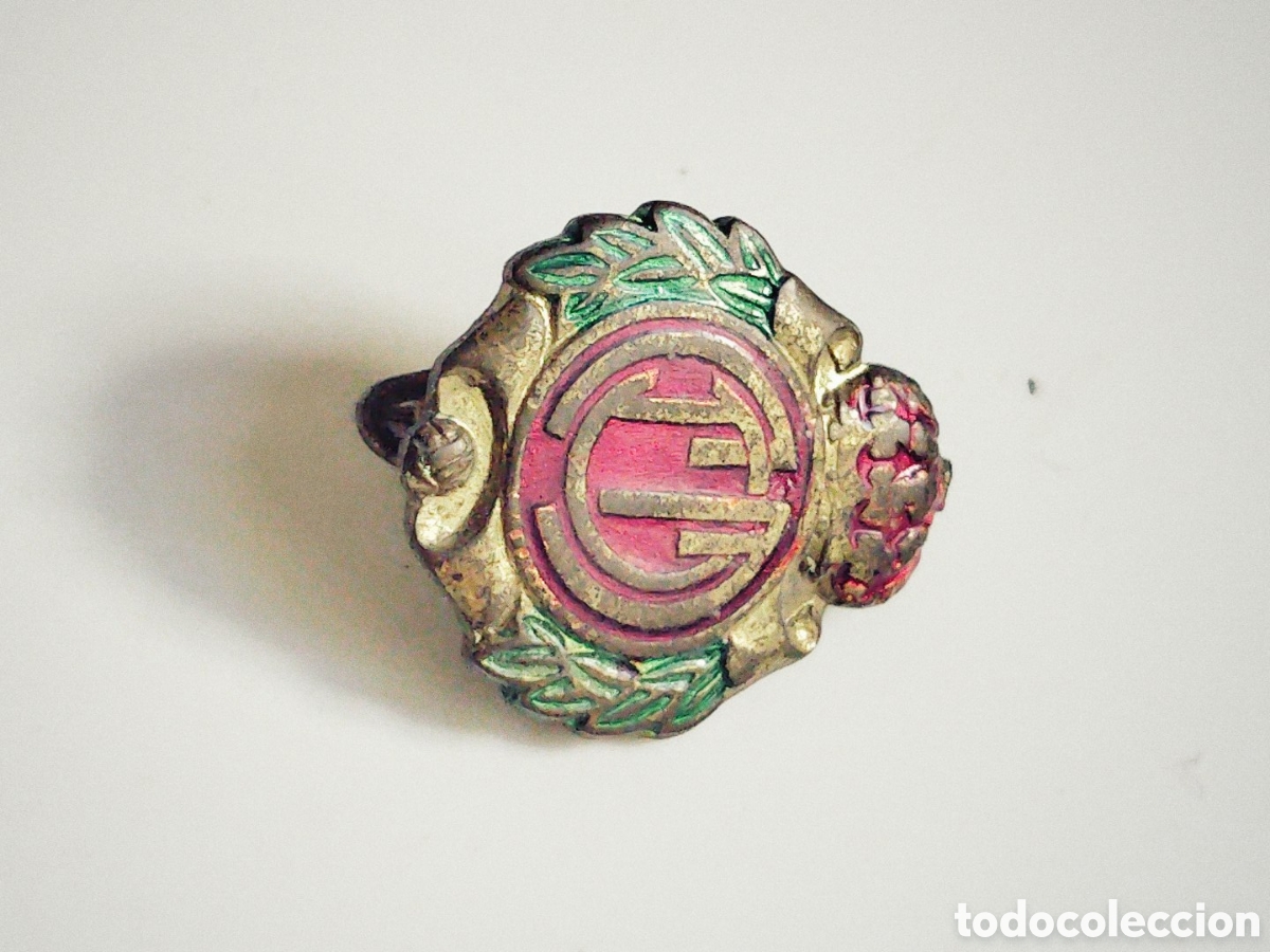 Pins de colecci&oacute;n: Insignia vintage del Real Club Deportivo Mallorca