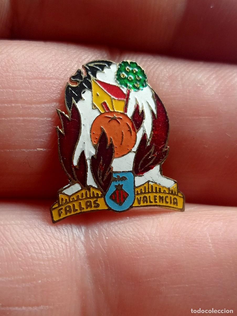 Pins de colecci&oacute;n: INSIGNIA GENERICA FALLAS VALENCIA PINS ALFILER CON ESCUDO