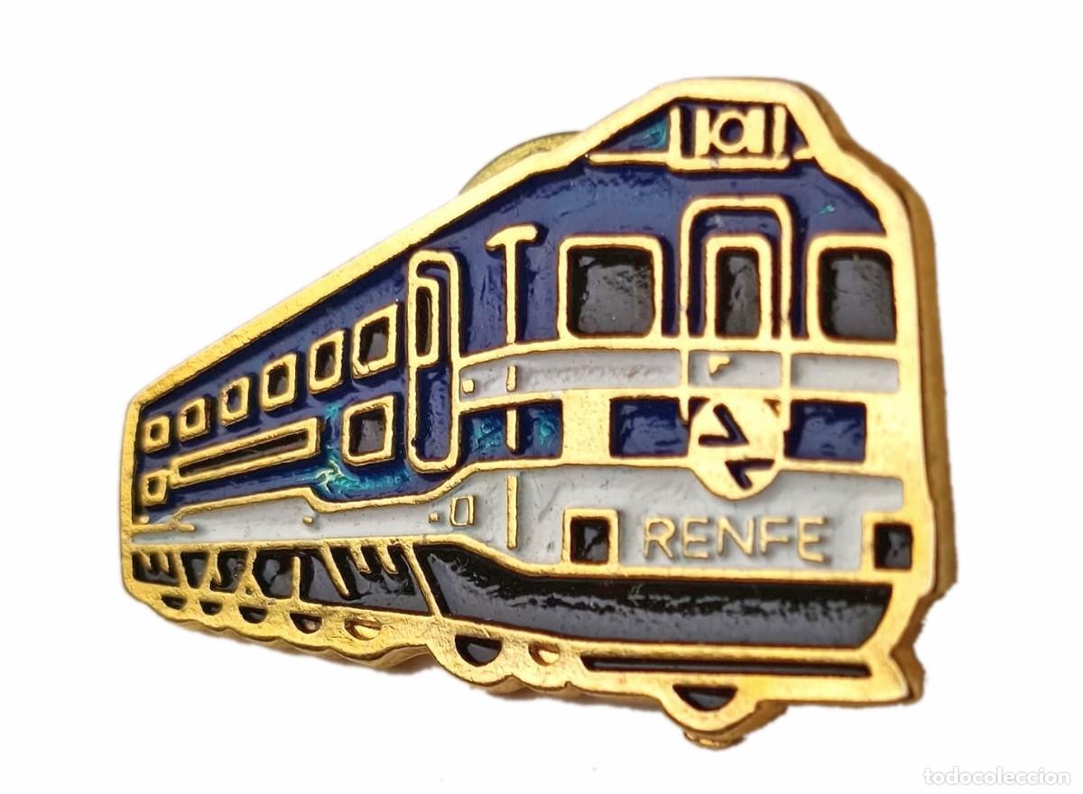 Pins de colecci&oacute;n: PIN DE SOLAPA METALICO LOCOMOTORA FERROCARRIL RENFE 3 X 2 CM BUEN ESTADO