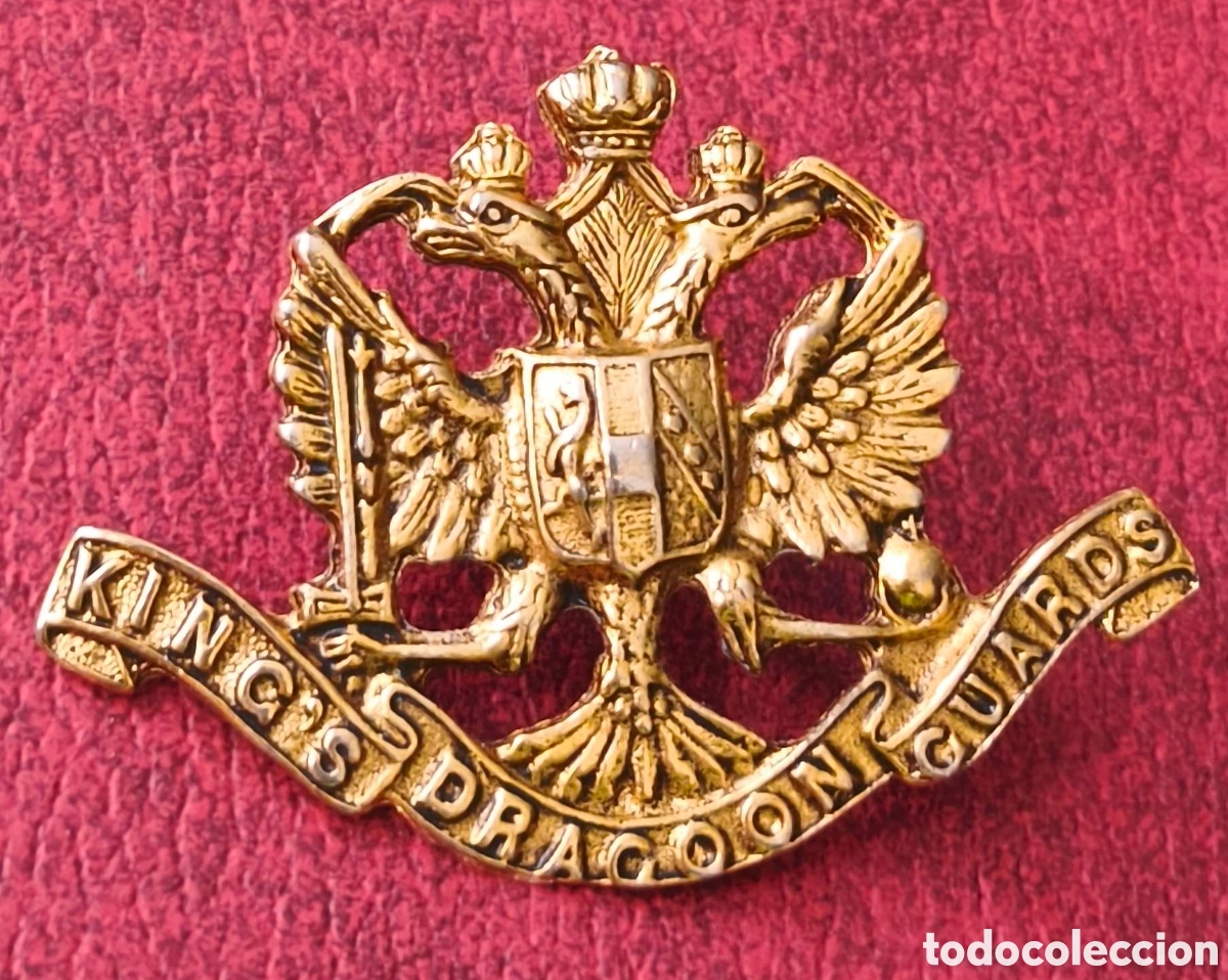 Pins de colecci&oacute;n: Gran Breta&ntilde;a. Regimiento de la Guardia Real de Dragones. Insignia de gorra