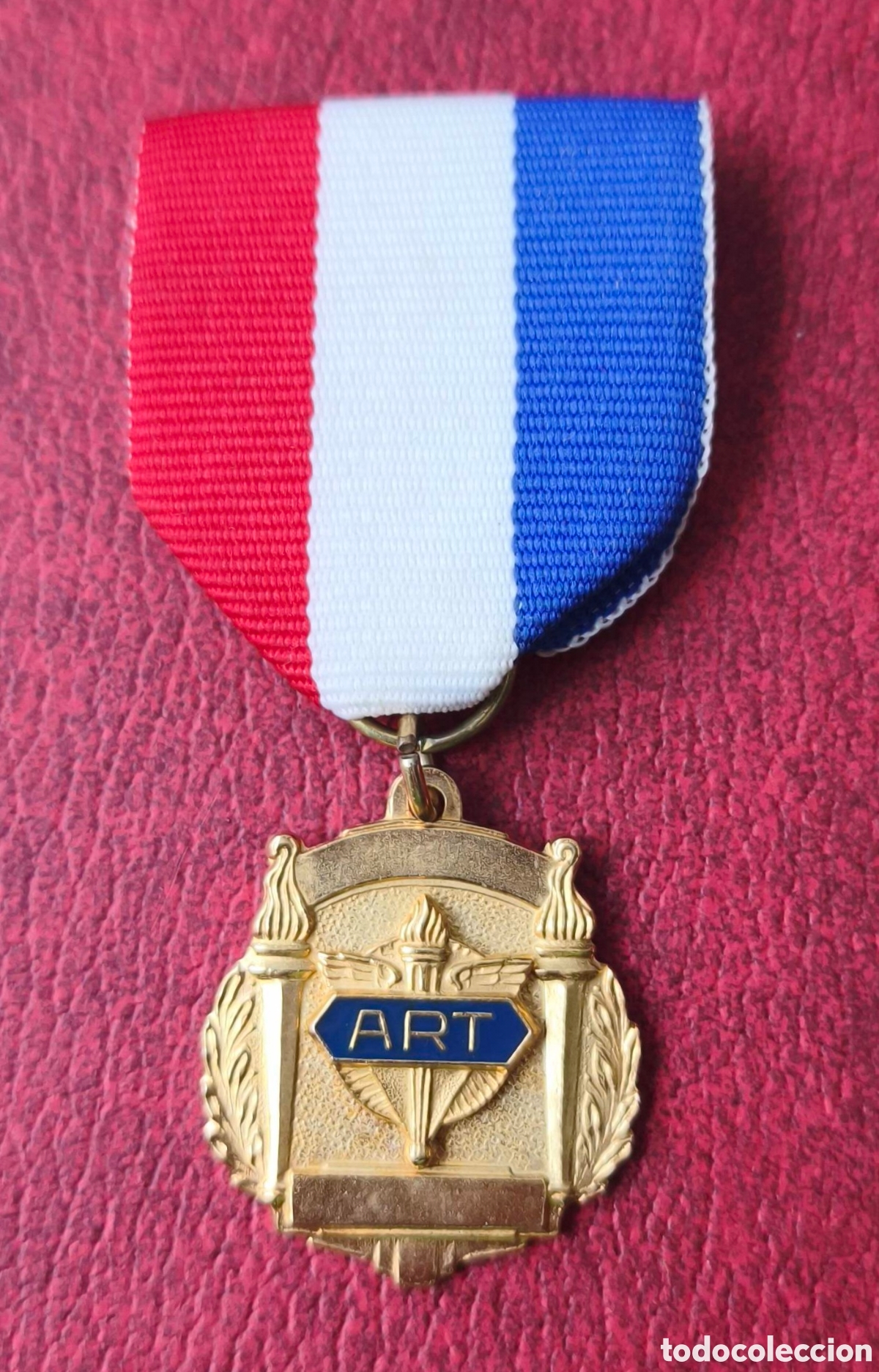 Pins de colecci&oacute;n: EEUU. Medalla de la Escuela de Arte
