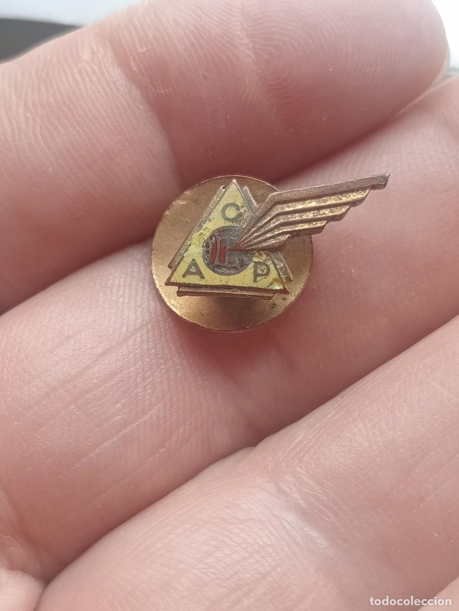 Pins de colecci&oacute;n: RARA INSIGNIA ESMALTADA CAP CLUB ARGENTINO DE PILOTOS ,PINS OJAL SOLAPA ARGENTINA , CARRERAS