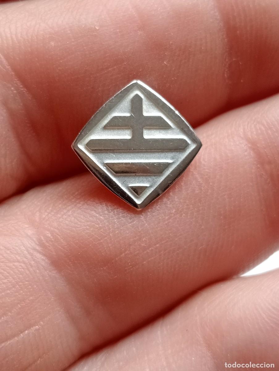Pins de colecci&oacute;n: PINS ESCUDO AYUNTAMIENTO BARCELONA CIUDAD CONDAL