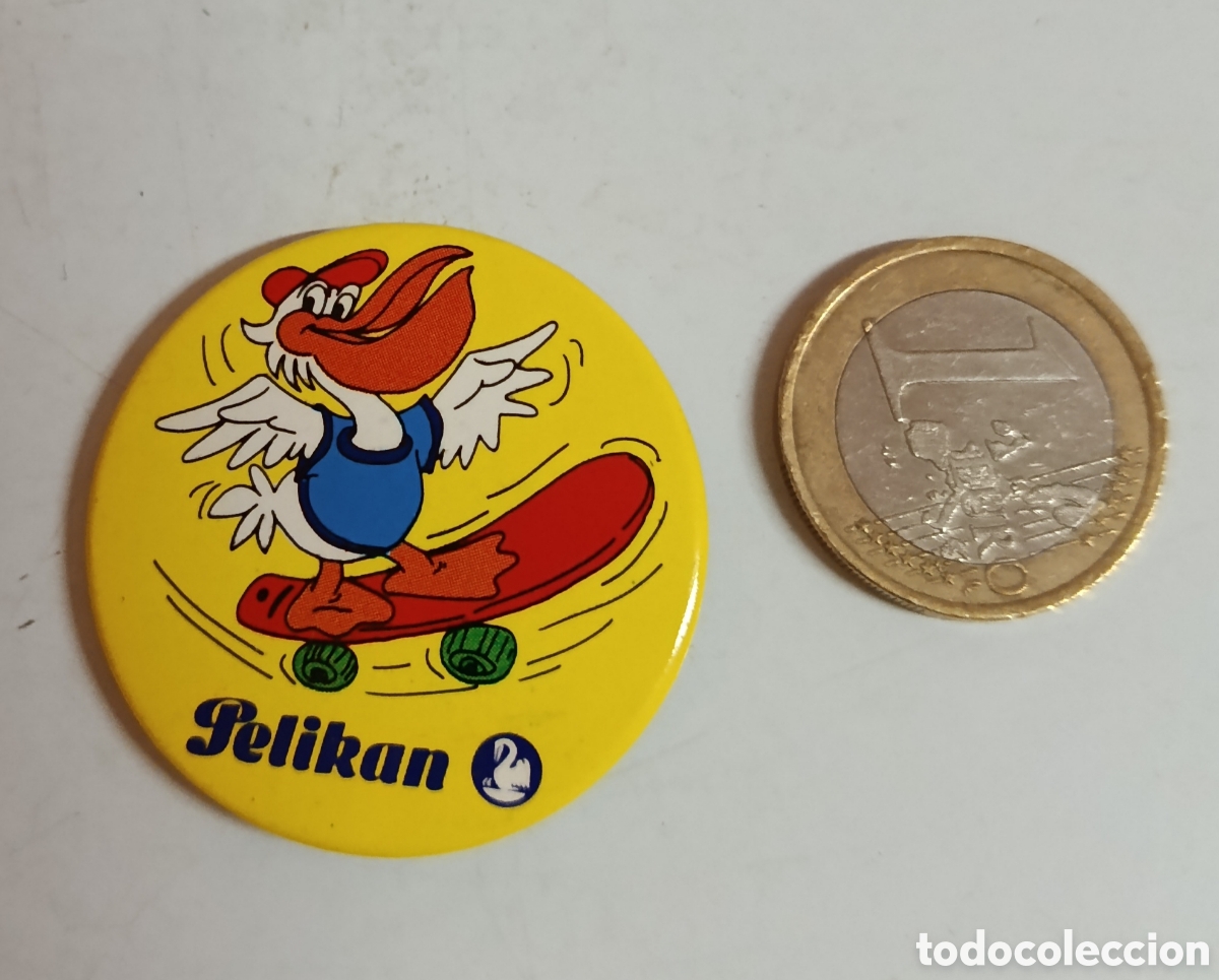 Pins de colecci&oacute;n: Chapa con imperdible publicidad Pelikan, sin usar
