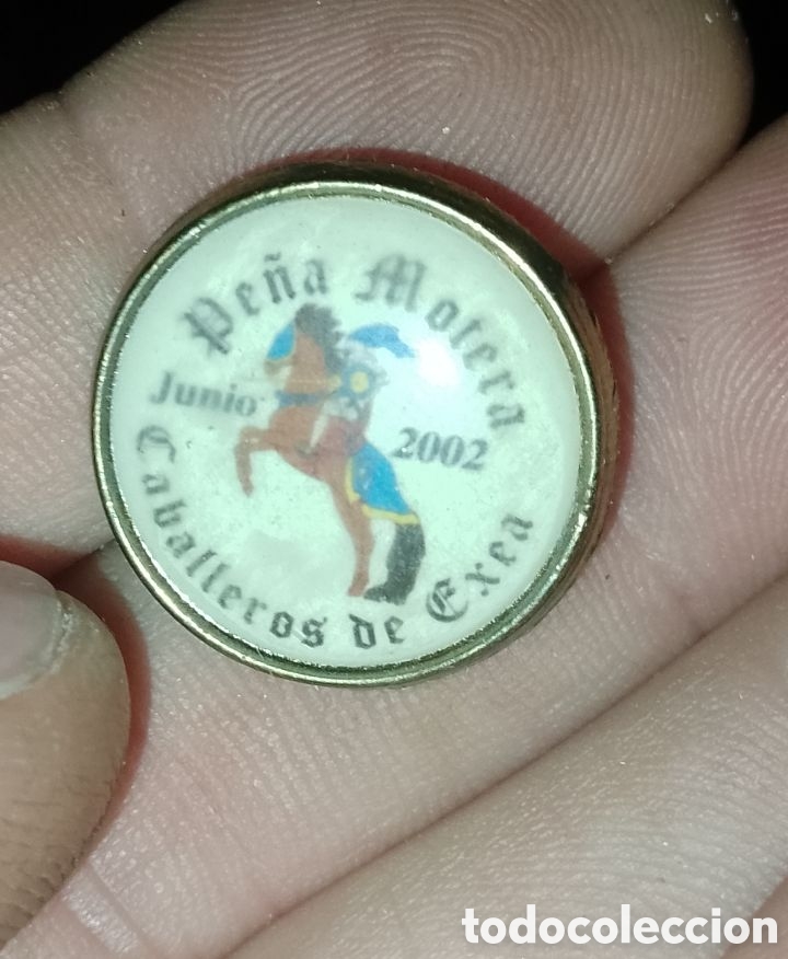 Pins de colecci&oacute;n: PIN DE LA PE&Ntilde;A MOTERA DE LOS CABALLEROS DE EJEA