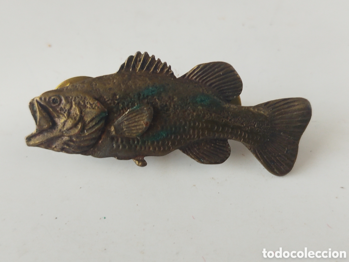 Pins de colecci&oacute;n: PIN DE SALM&Oacute;N EN METAL
