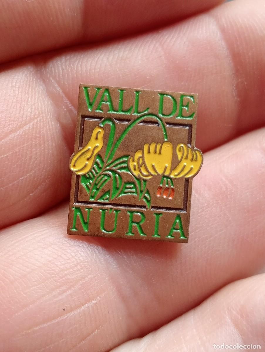 Pins de colecci&oacute;n: PINS VALL DE NURIA TURISMO ESQUI MONTA&Ntilde;A LUGARES MONTA&Ntilde;ISMO
