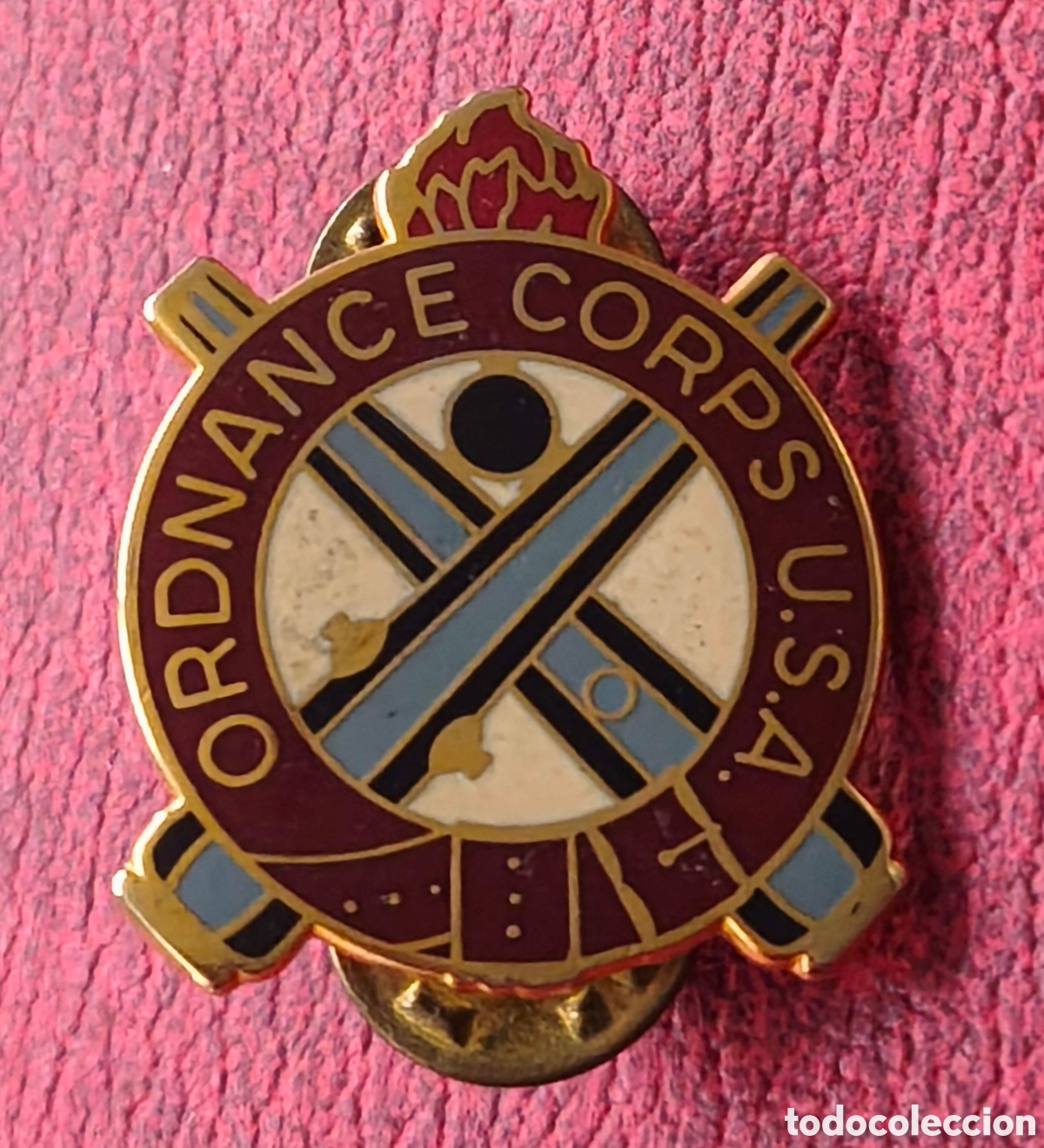 Pins de colecci&oacute;n: EEUU. Cuerpo de artiller&iacute;a