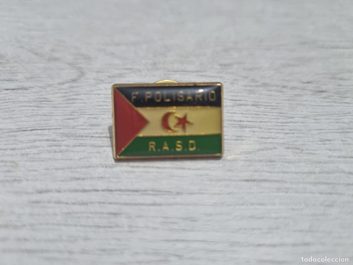 Pins de colecci&oacute;n: Insignia frente polisario y Rep&uacute;blica &aacute;rabe sahara