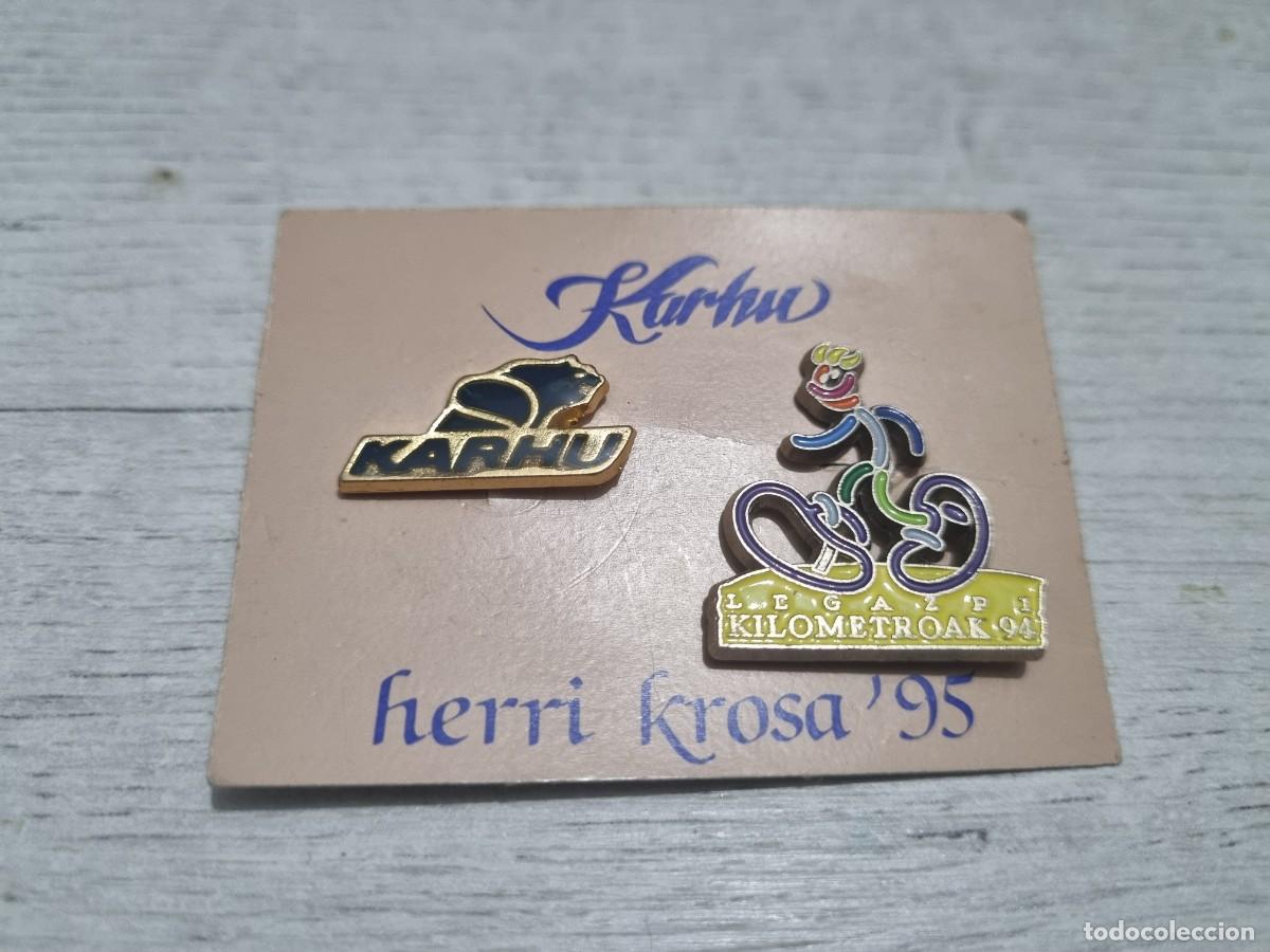 Pins de colecci&oacute;n: Lote tarjeta con 2 pines Herri Krosa 95