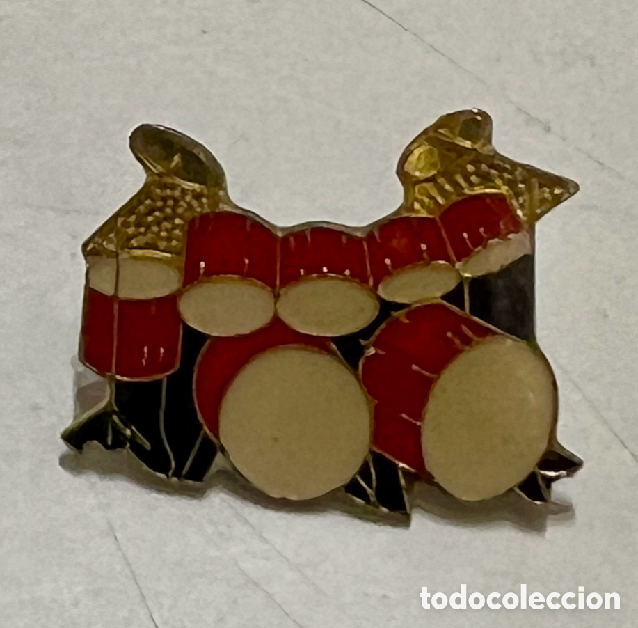Pins de colecci&oacute;n: Pin. Instrumento musical. Bater&iacute;a. Metal.