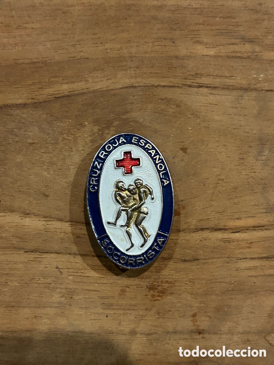 Pins de colecci&oacute;n: distintivo o pin de socorrista de la Cruz Roja Espa&ntilde;ola,