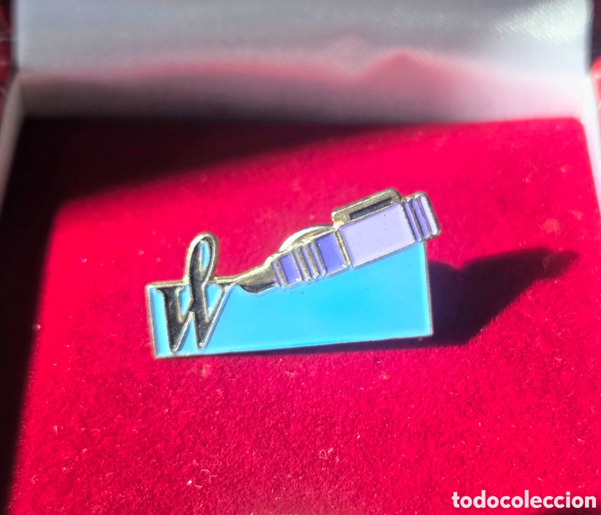 Pins de colecci&oacute;n: Pin pluma y estilogr&aacute;fica Waterman. - Foto 3
