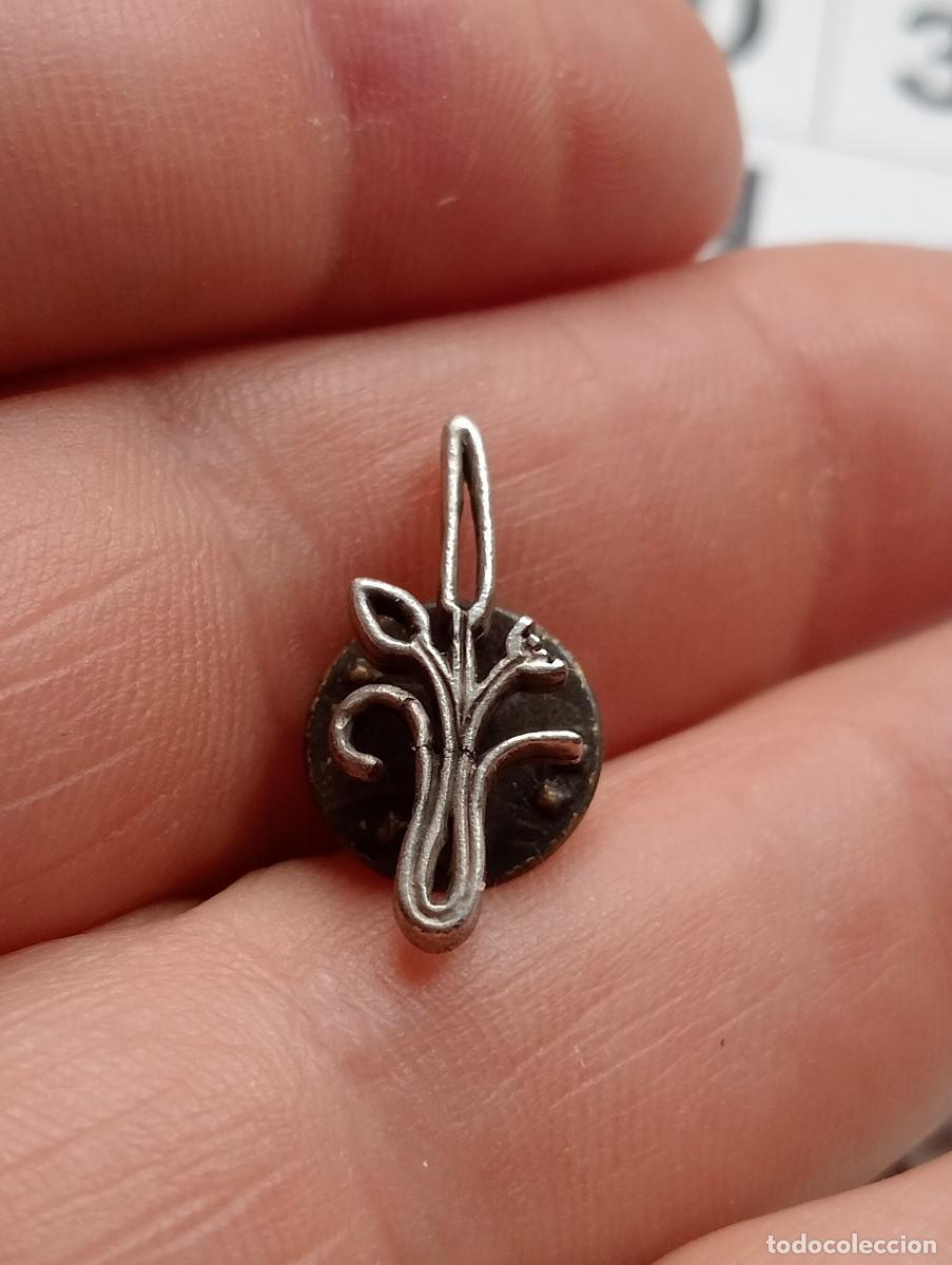Pins de colecci&oacute;n: PINS SIN IDENTIFICAR, DESCONOZCO SIGNIFICADO CREO ES PLATA