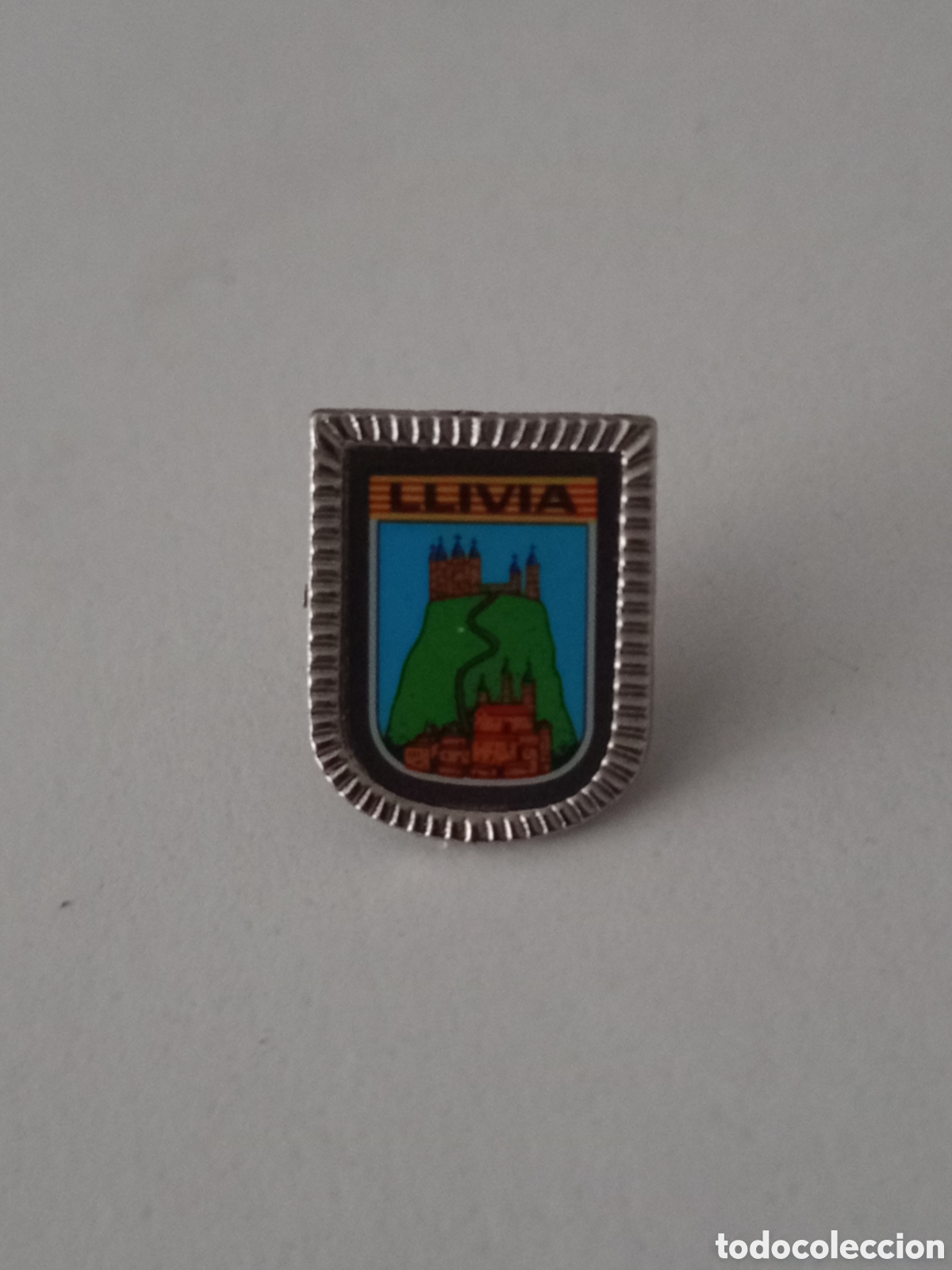 Pins de colecci&oacute;n: Pin escudo LL&Iacute;VIA (Girona)