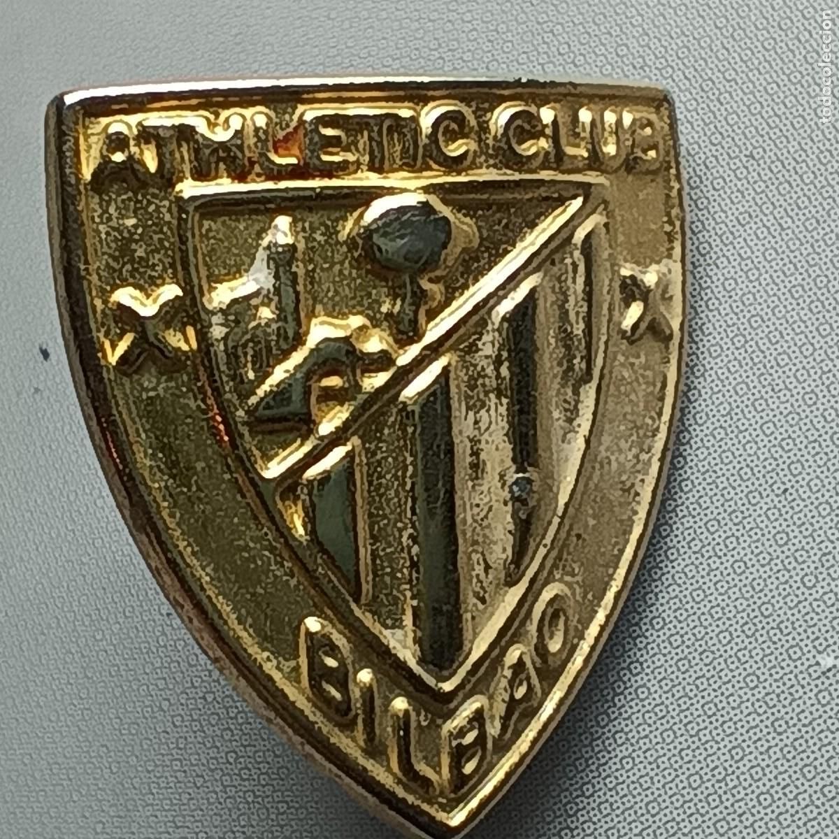 Pins de colecci&oacute;n: Pin met&aacute;lico Athletic Club Bilbao &ndash; escudo dorado