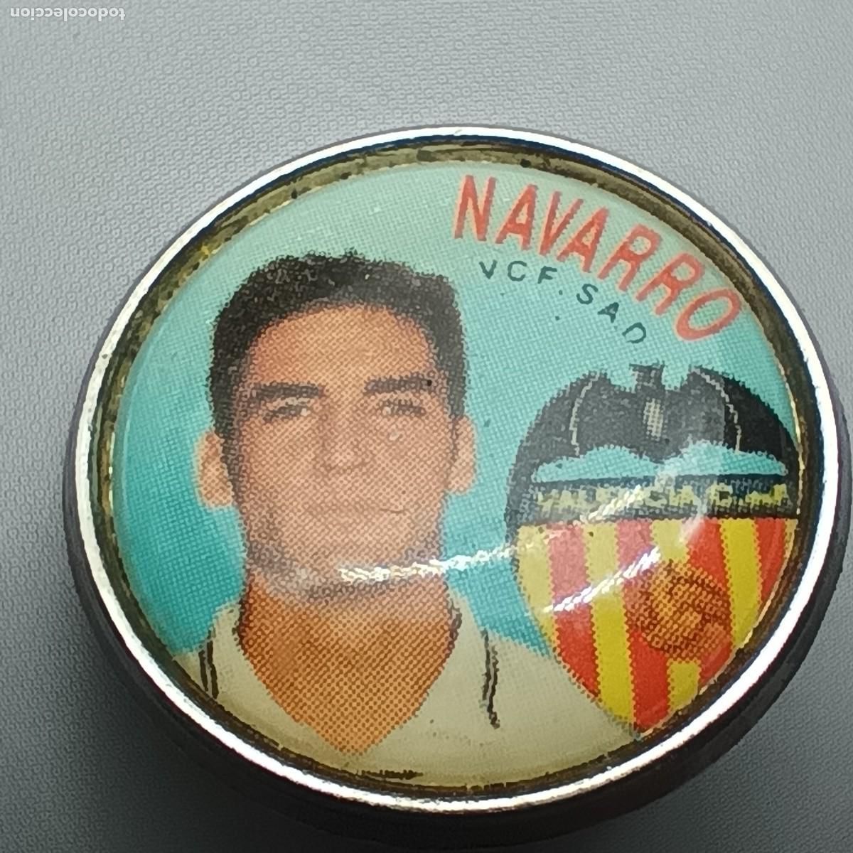 Pins de colecci&oacute;n: Pin Navarro &ndash; Valencia C.F. S.A.D. &ndash; jugador y escudo club