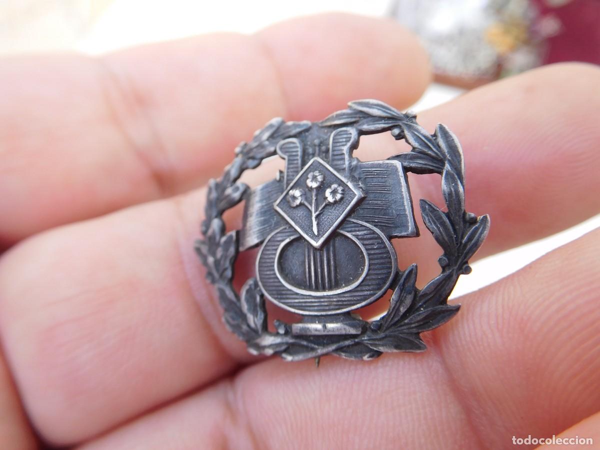 Pins de colecci&oacute;n: Insignia antigua de plata, orfeo gracienc