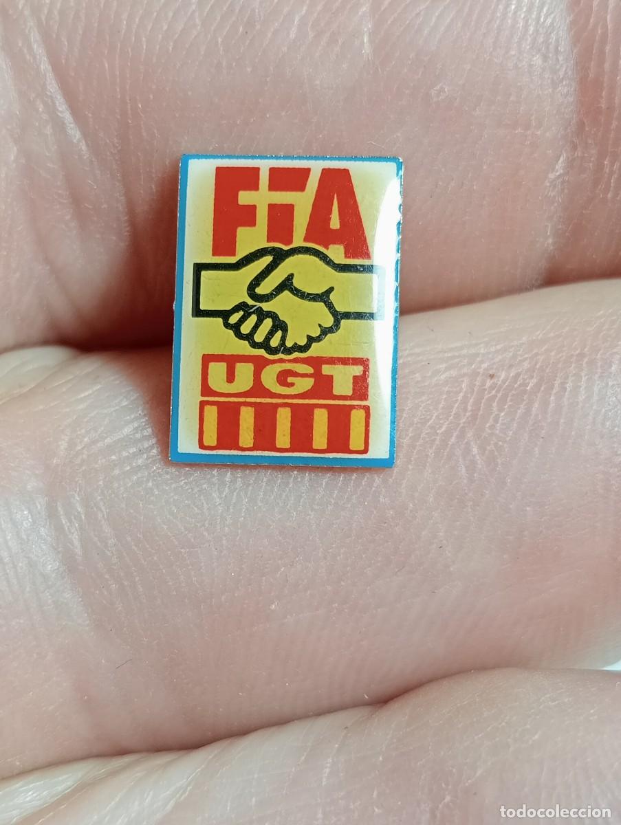 Pins de colecci&oacute;n: PINS FIA UGT TEMA PARTIDOS POL&Iacute;TICOS Y SINDICATOS, SINDICAL POL&Iacute;TICA IZQUIERDA