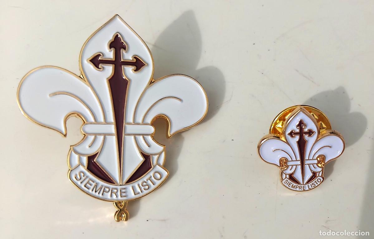 Pins de colecci&oacute;n: Pin scout ASDE SCOUTS DE ESPA&Ntilde;A Lote dos tama&ntilde;os Reproducci&oacute;n actual