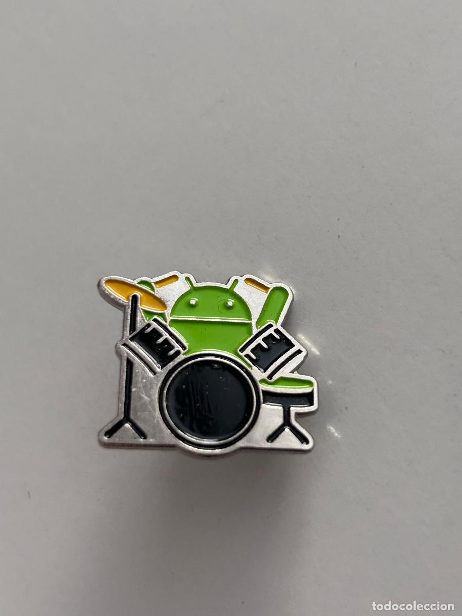Pins de colecci&oacute;n: Pin MWC 2012 Google Android Bater&iacute;a M&uacute;sico- Nuevo - Foto 2