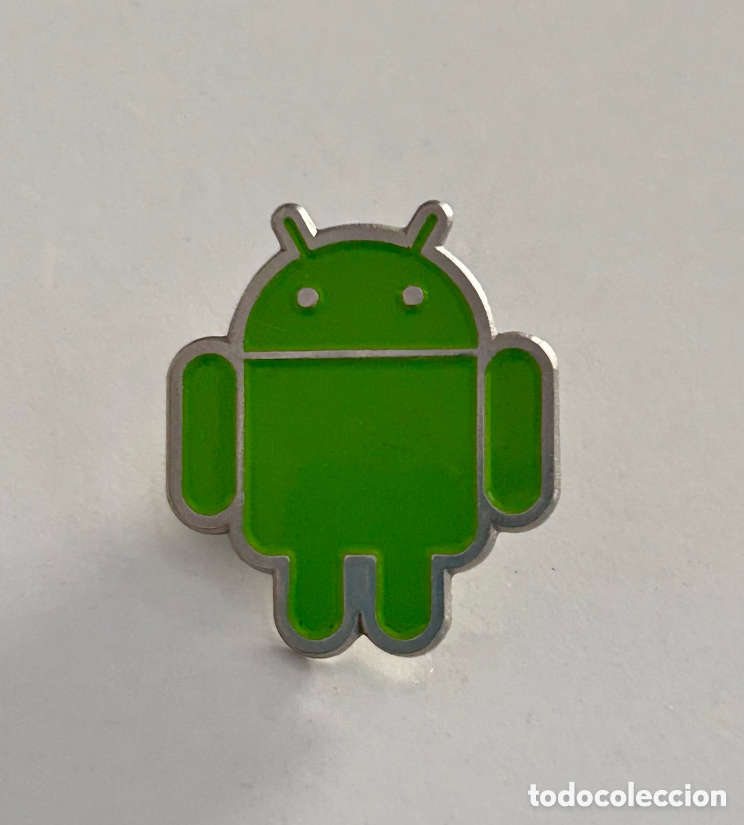 Pins de colecci&oacute;n: Pin MWC 2012 Google Android cl&aacute;sico mascota original - Nuevo