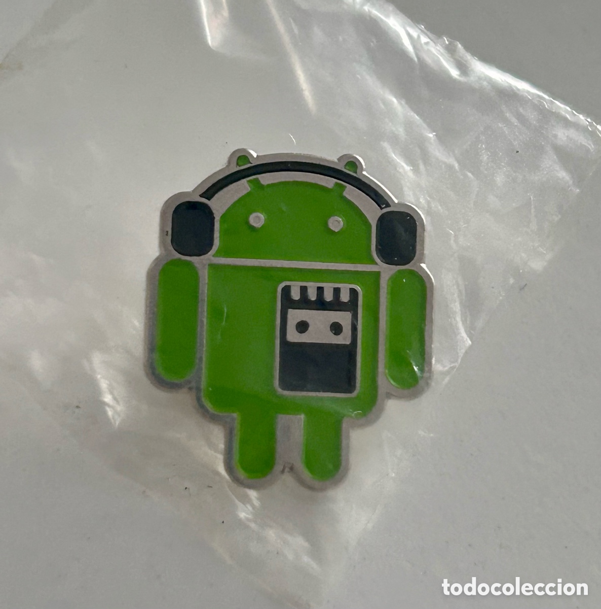 Pins de colecci&oacute;n: Pin MWC 2012 Google Android Auriculares Walkman - Precintado