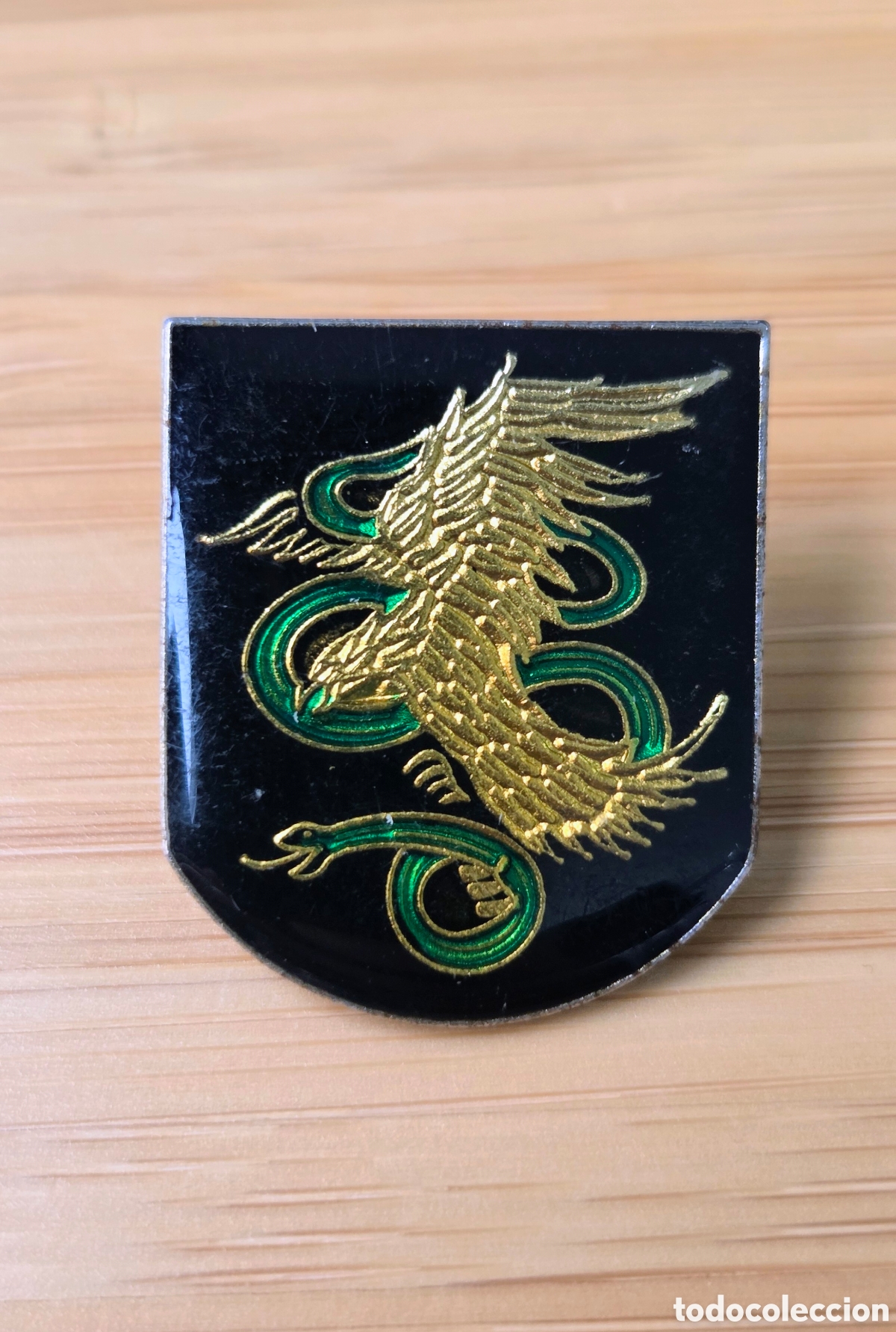Pins de colecci&oacute;n: Pin aguila y serpiente. - Foto 3