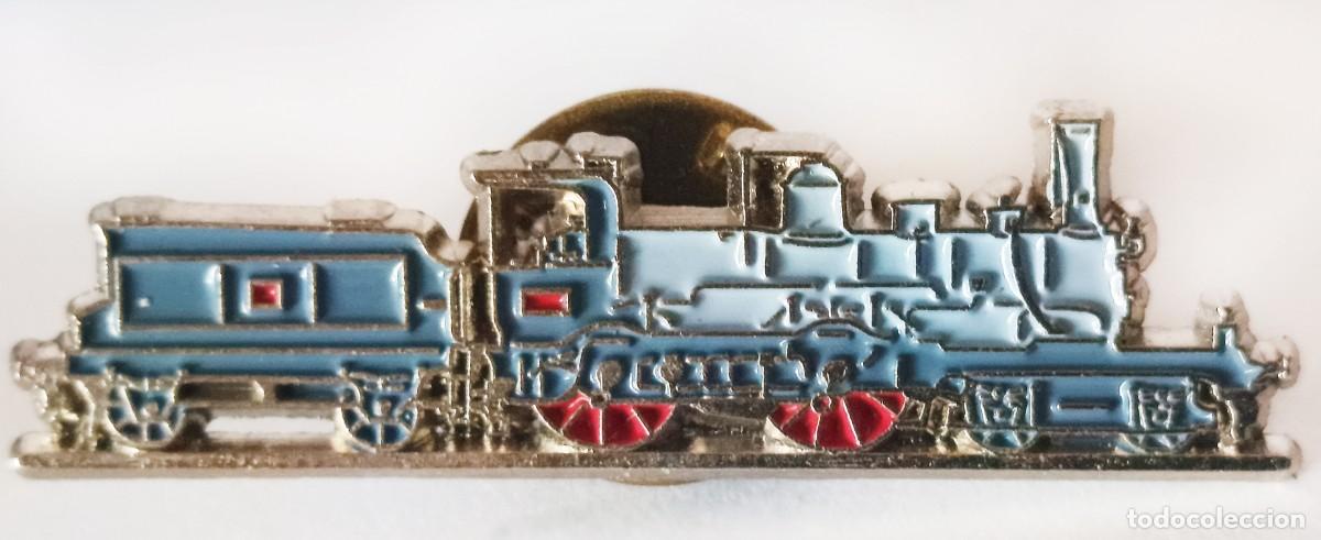Pins de colecci&oacute;n: PIN METALICO DE SOLAPA ESMALTADO LOCOMOTORA DE VAPOR ANTIGUA 3,5 X 1 CM MUY ESCASO