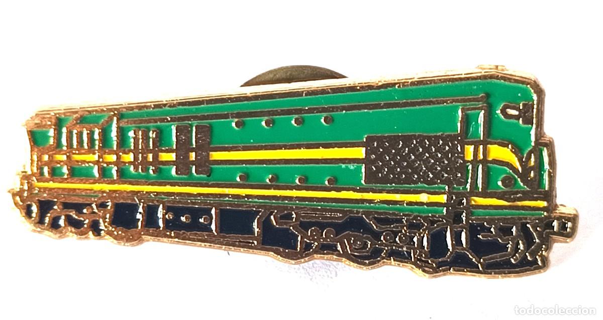 Pins de colecci&oacute;n: PIN METALICO DE SOLAPA LOCOMOTORA DIESEL SERIE 308 RENFE 3 X 1,8 CM MUY ESCASO