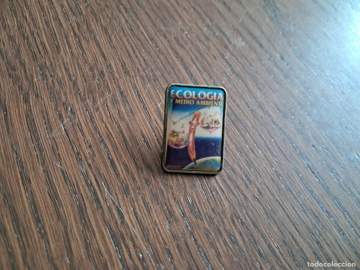 Pins de colecci&oacute;n: pin, ecolog&iacute;a y medio ambiente. - Foto 1