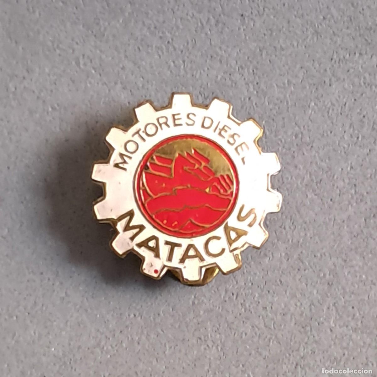 Collection pins: Antigua insignia hojal solapa de la marca de Motores di&eacute;sel Matac&aacute;s (Barcelona) A&ntilde;os 50 - 60