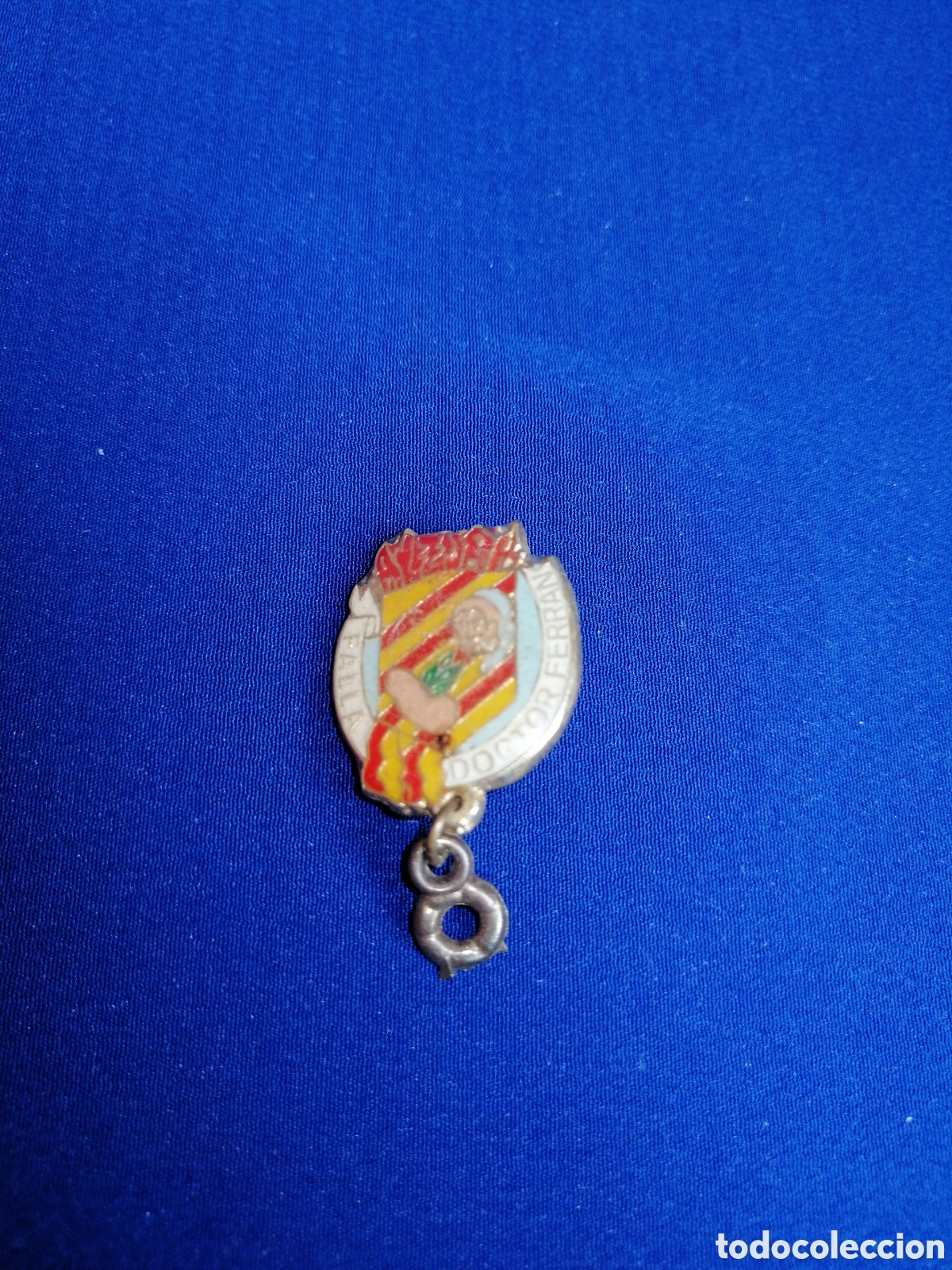 Pin's de collection: FALLA DOCTOR FERRAN (ALCIRA) VALENCIA INSIGNIA DE ALFIER