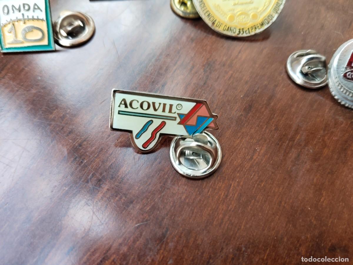 Pins de colecci&oacute;n: 5 pins distintos con su broche. - Foto 6