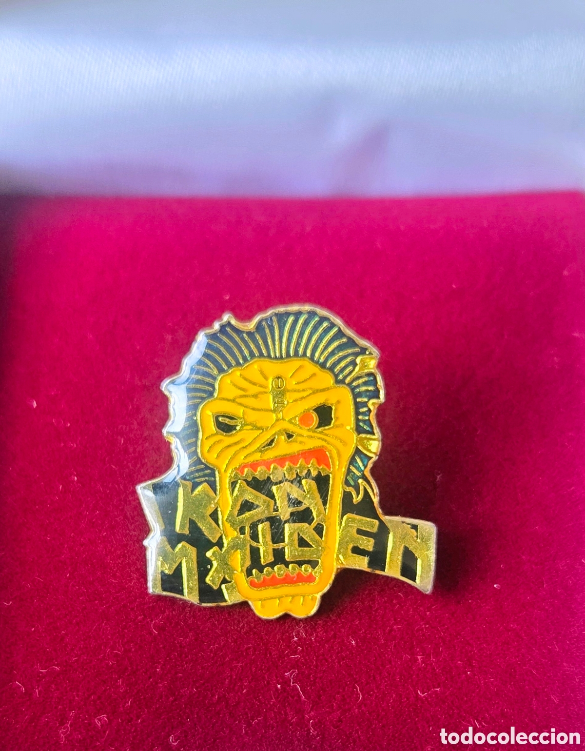 Pin Iron Maiden. Vintage.