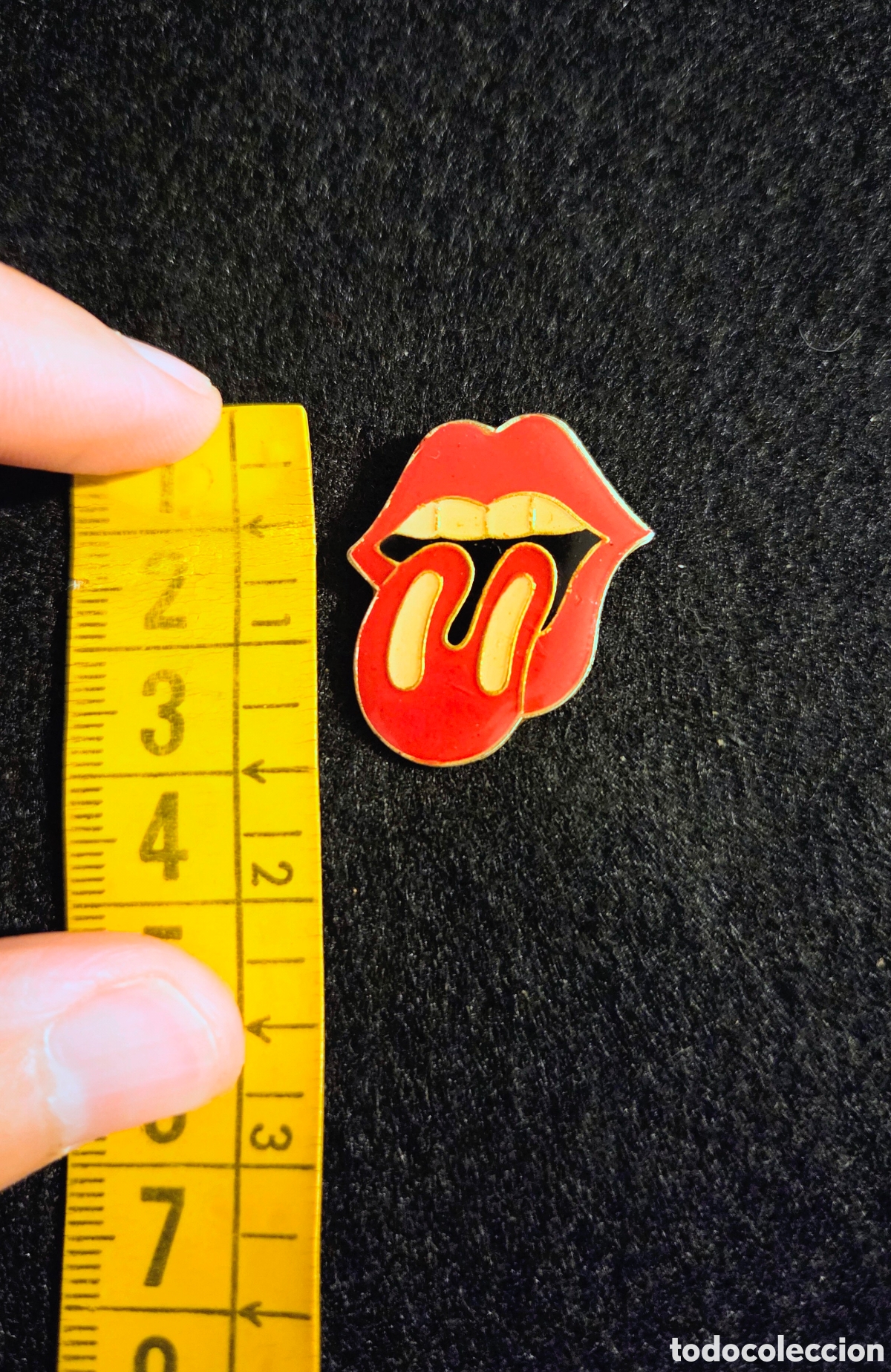 Pins de colecci&oacute;n: Pin Rolling Stone. A&Ntilde;OS 90. - Foto 2