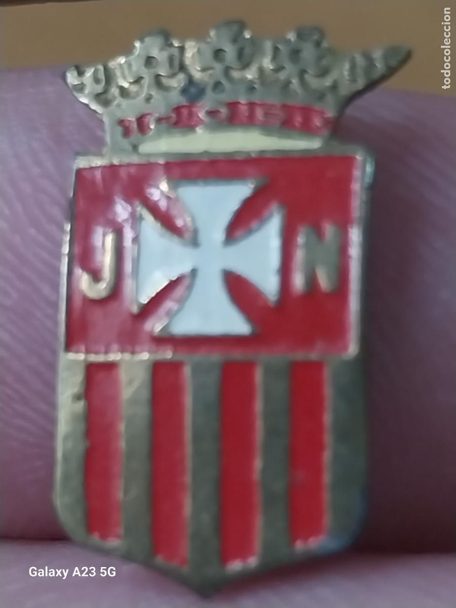 Pins de colecci&oacute;n: MERCEDARIAS JUAN NEPOMUCENO ESCUDO FALTA PINCHO DORSO 1.9CMS ALTO PINTURA LACADA METAL