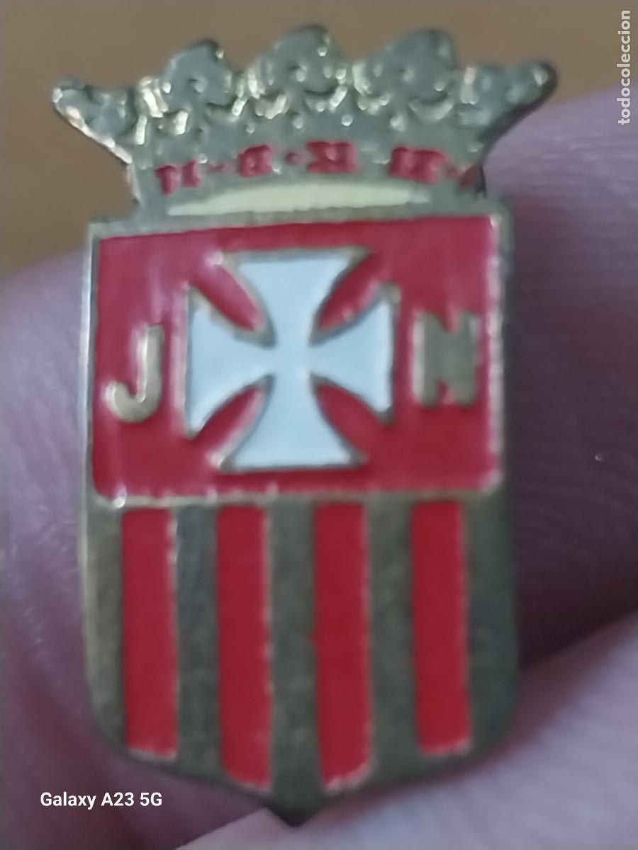 Pins de colecci&oacute;n: MERCEDARIAS JUAN NEPOMUCENO ESCUDO INSIGNIA ANTIGUA SOLAPA 1.9CMS ALTO PINTURA LACADA METAL