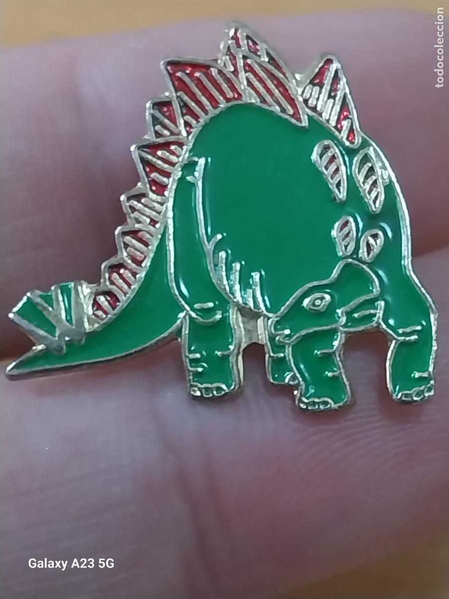 Pins de colecci&oacute;n: DINOSAURIO CREO STEGOSAURIO 2.35CMS ALTO VINTAGE